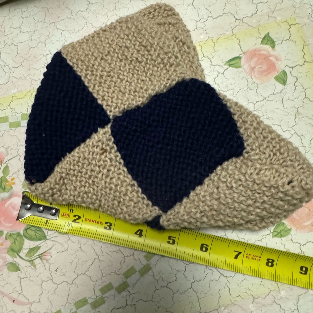 House Slippers Hand knit Handmade - Picture 2 of 2